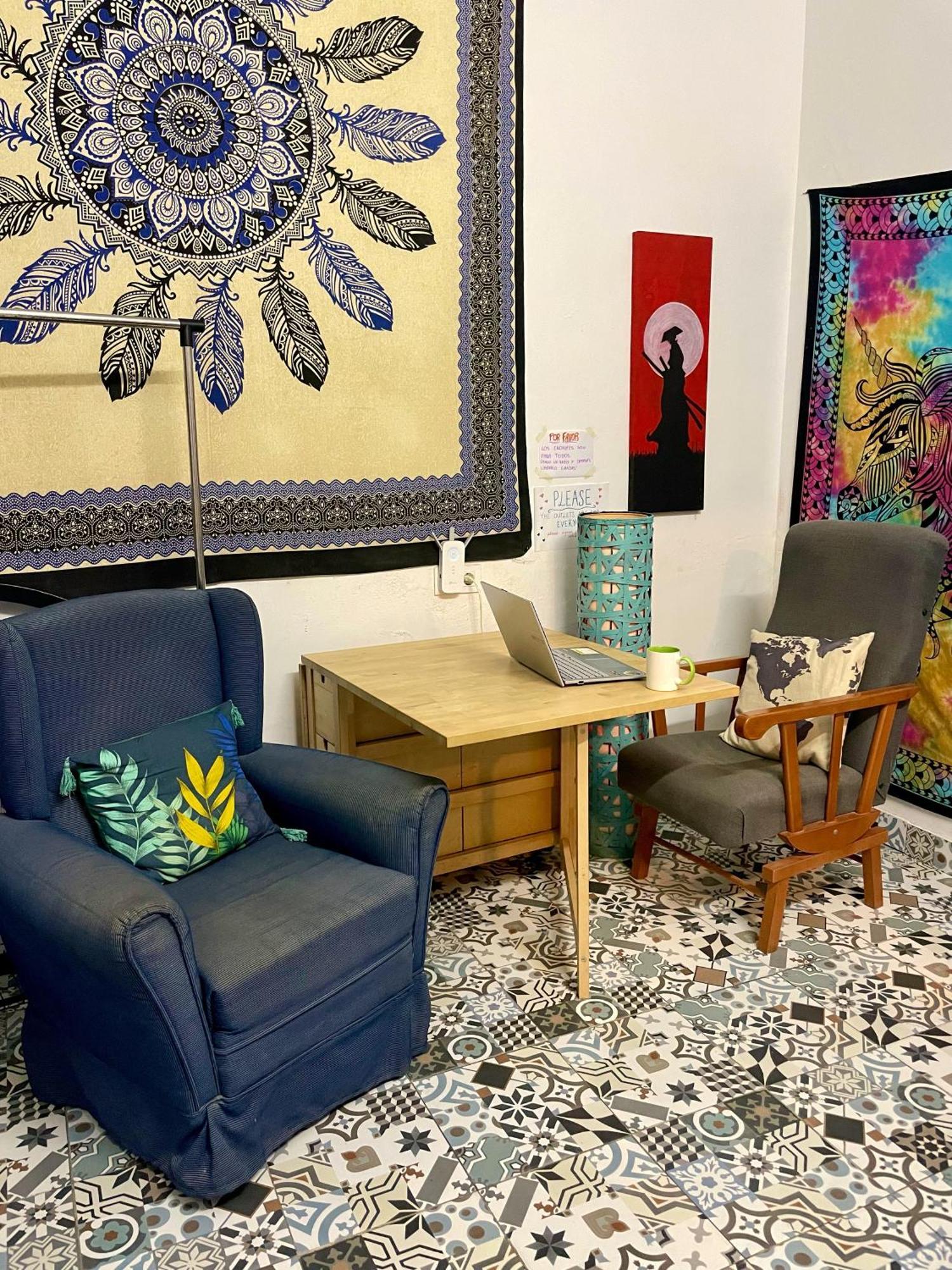 Hostal Rosa De Vientos